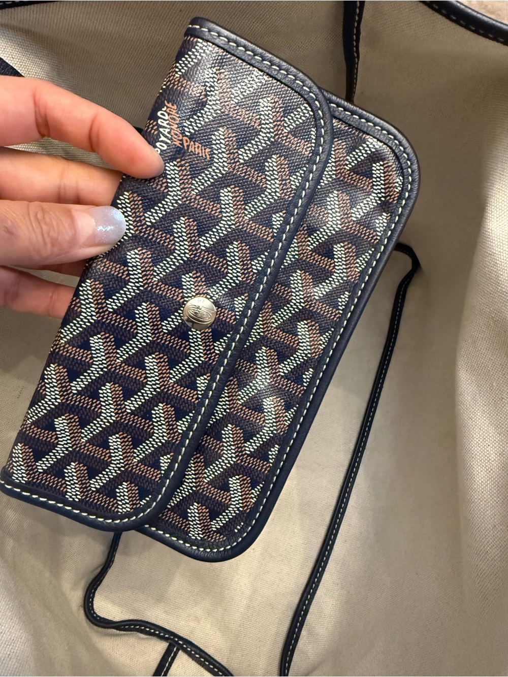 Goyard Navy and Black St. Louis Tote - Picture 4 of 5